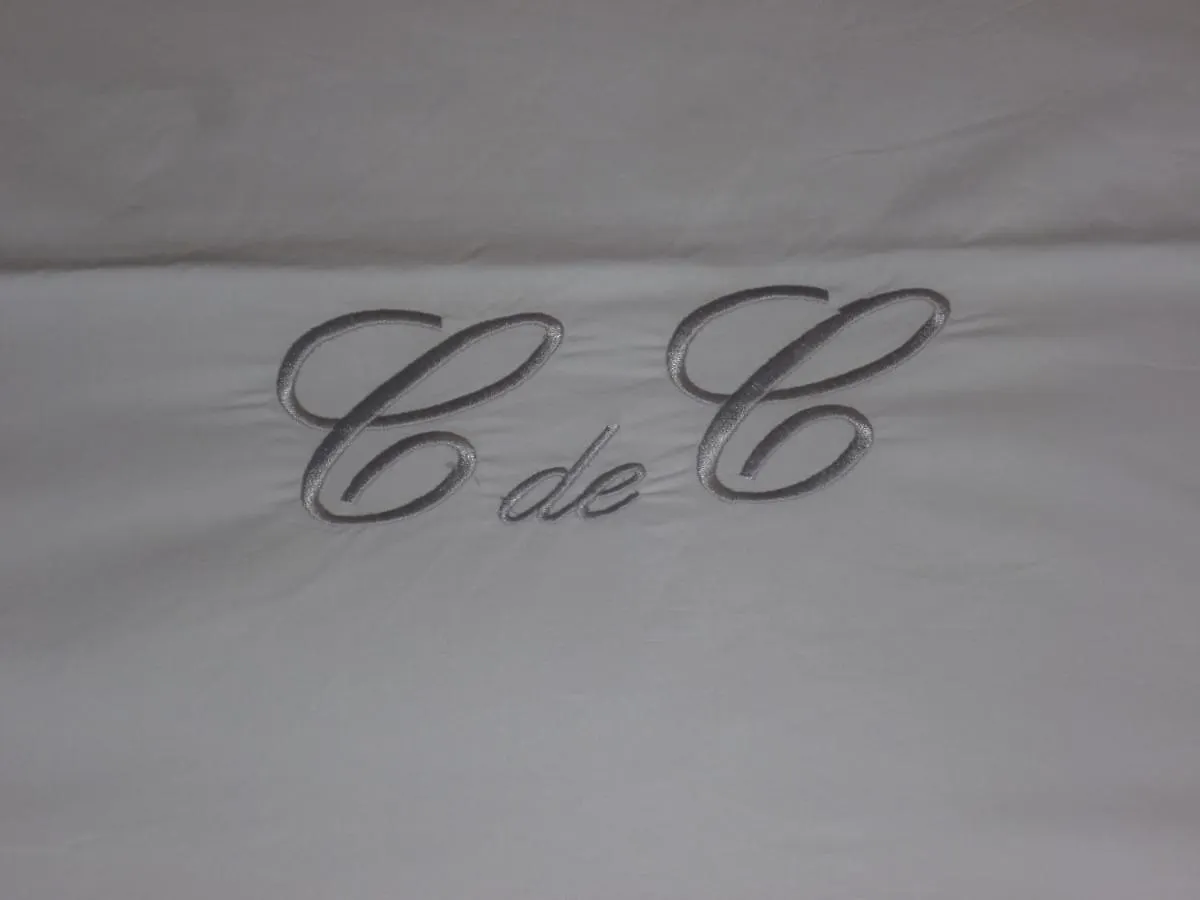 Bed & Breakfast Chateau Des Charmes Guereins