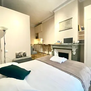 https://les-capitole-studios-toulouse-hypercentre.midi-pyreneeshotels.com
