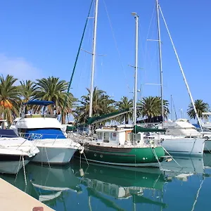 https://azur-3000-saint-laurent-du-var.fr-provencehotel.com